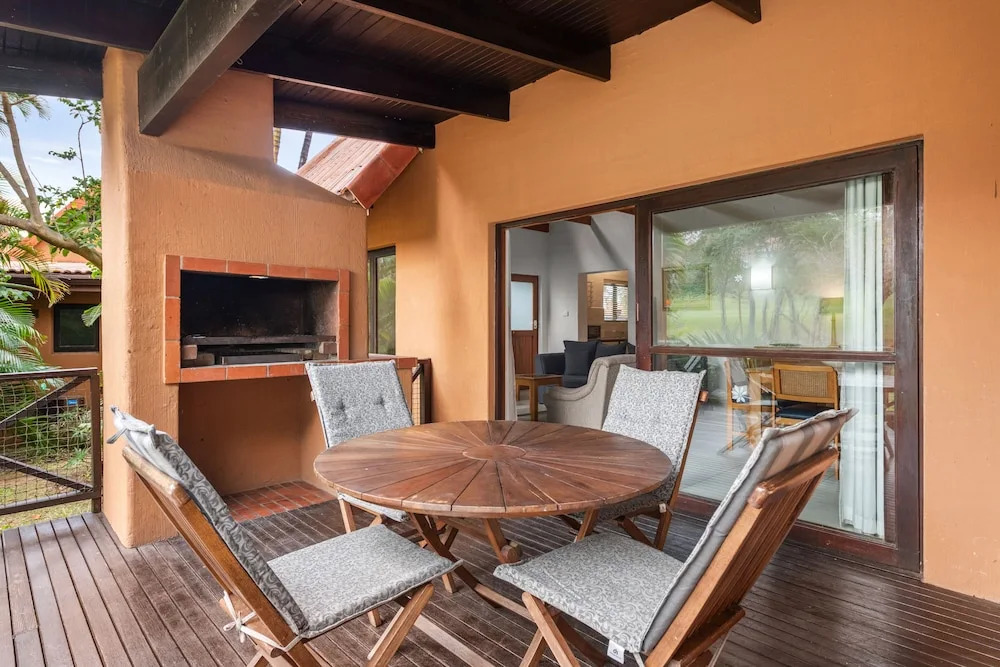 San Lameer Villa Rentals  2707