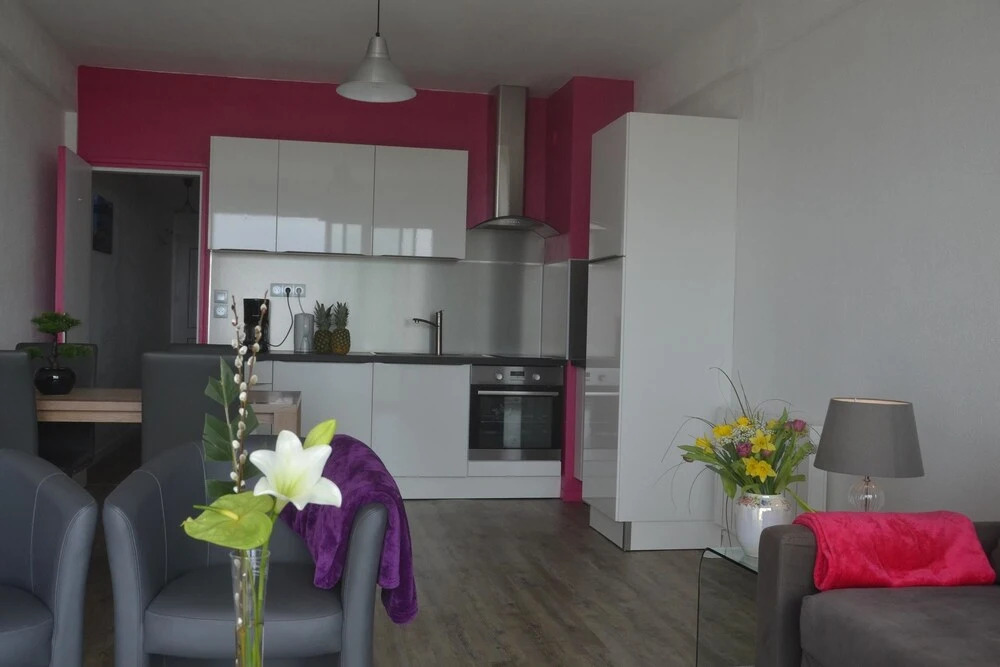 Apartment With one Bedroom in Guidel, With Wonderful sea View, Pool Ac