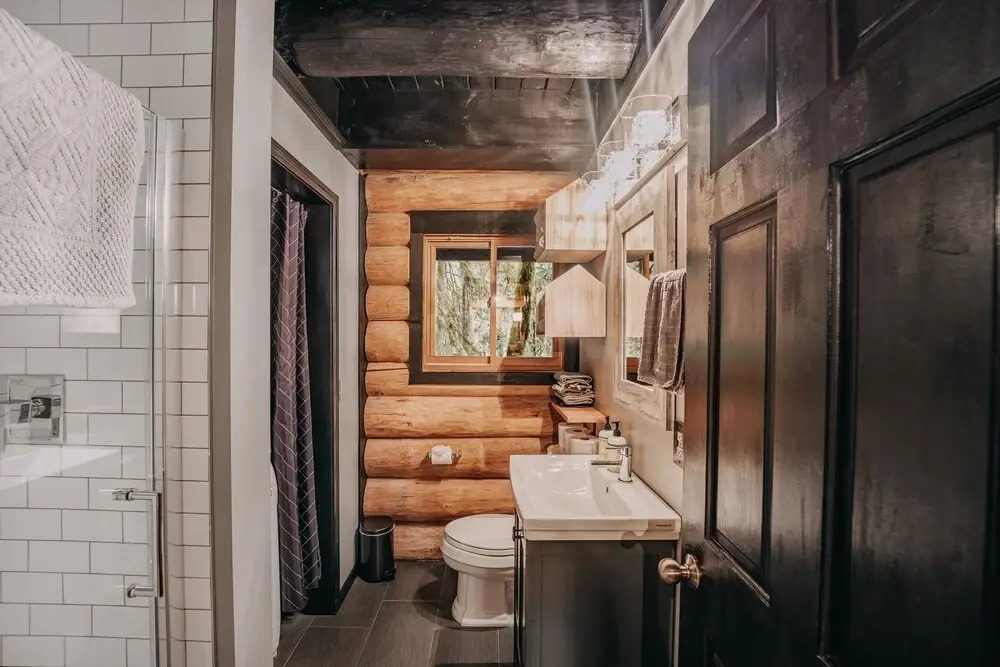81sl - Hot Tub - Wifi - Pets Ok - Sleeps 4