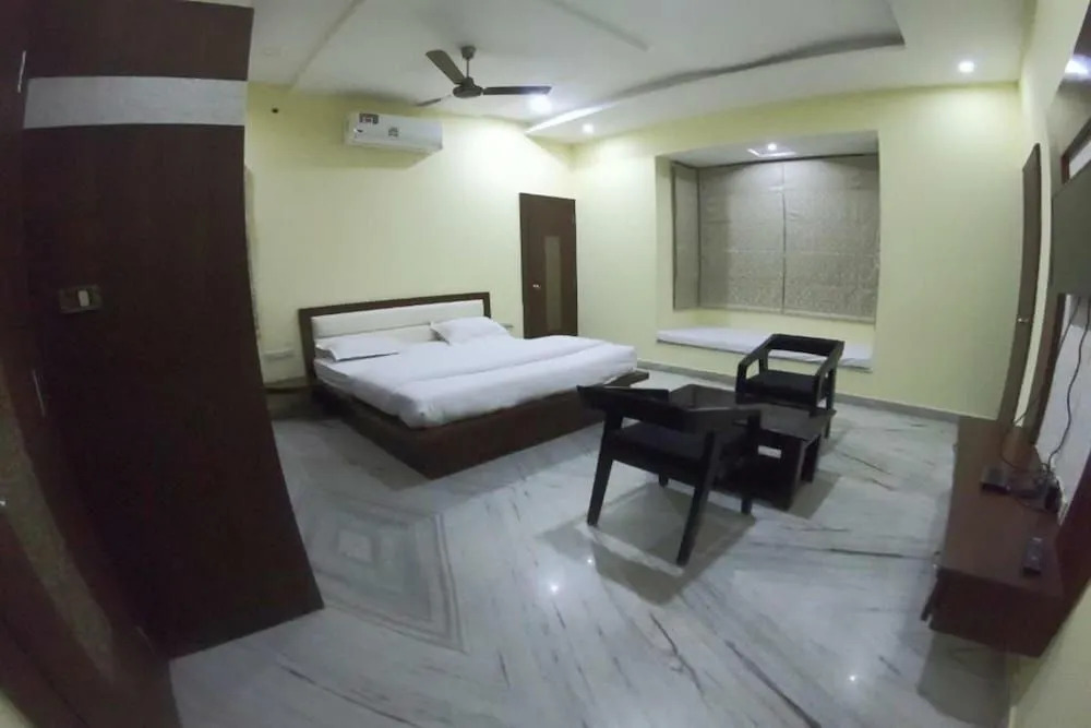 Sudishti Holiday Homes and Farms