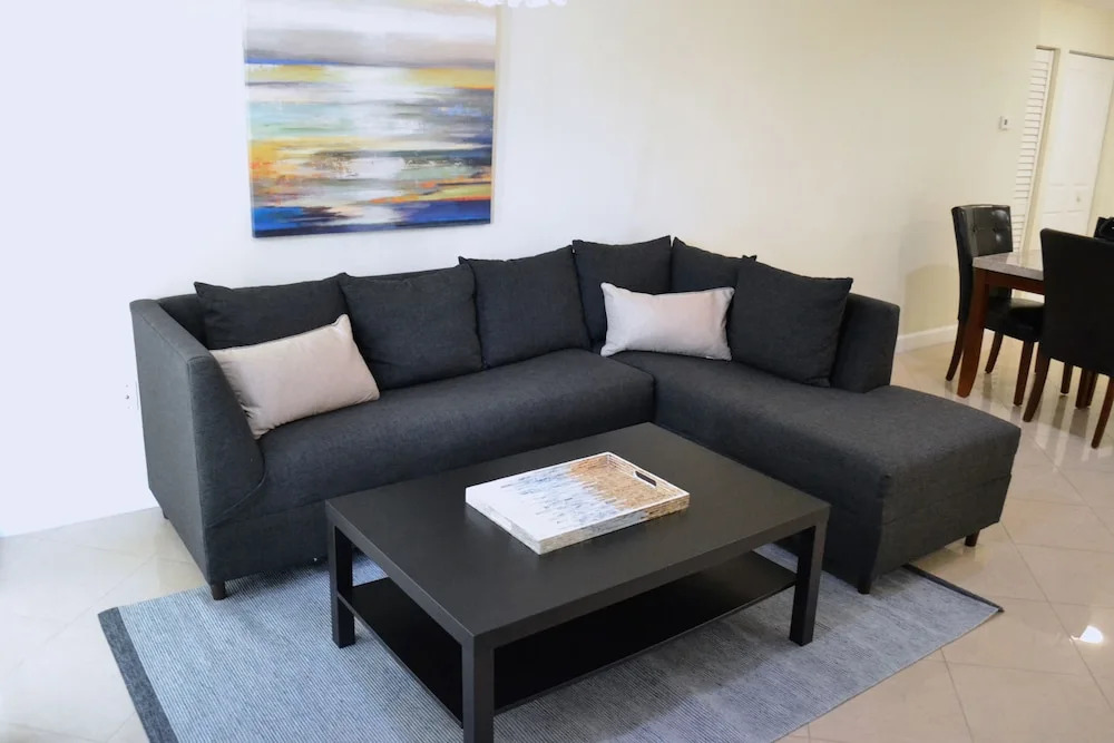 Coral Way by GWC