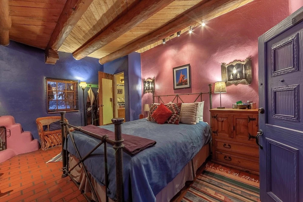 Adobe and Pines Inn Bed and Breakfast