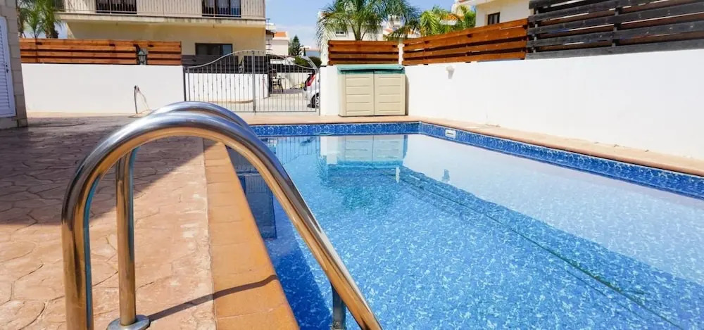 Adams Garden Villa 8