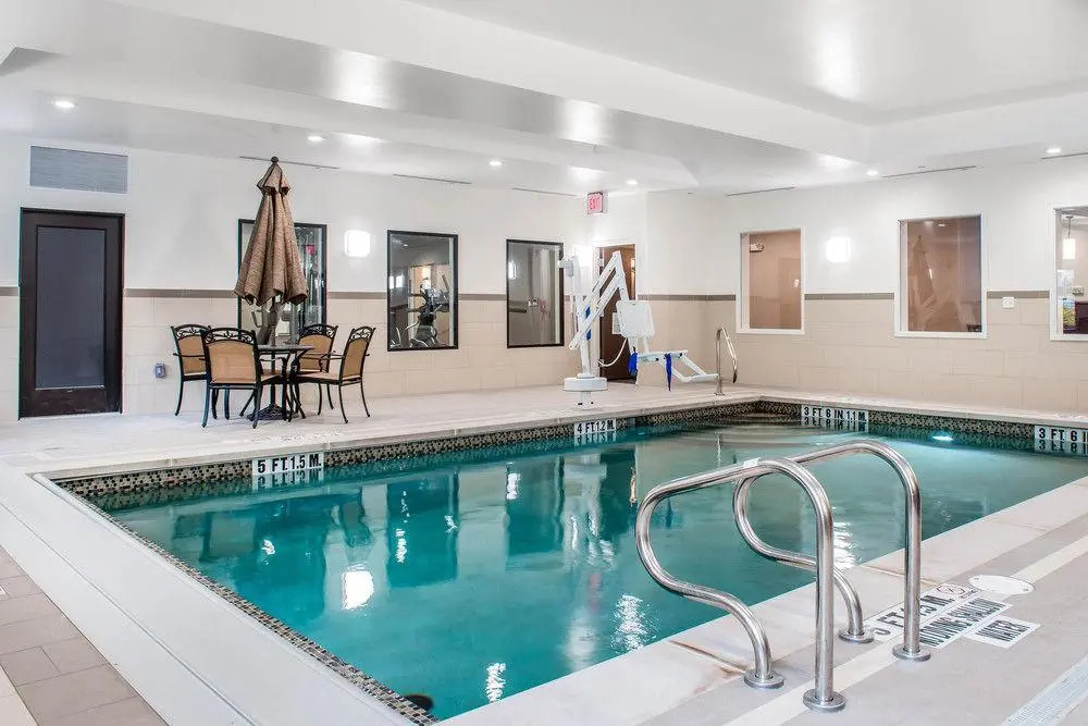 Motel 6 Pittsburgh - Crafton
