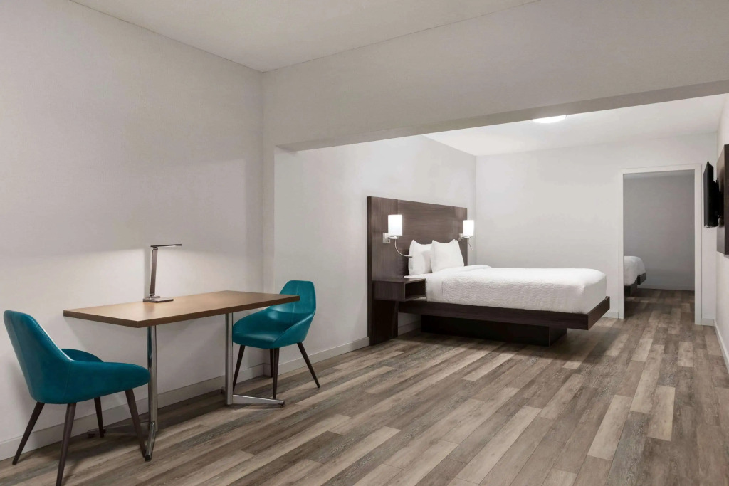 Days Inn by Wyndham Saint John