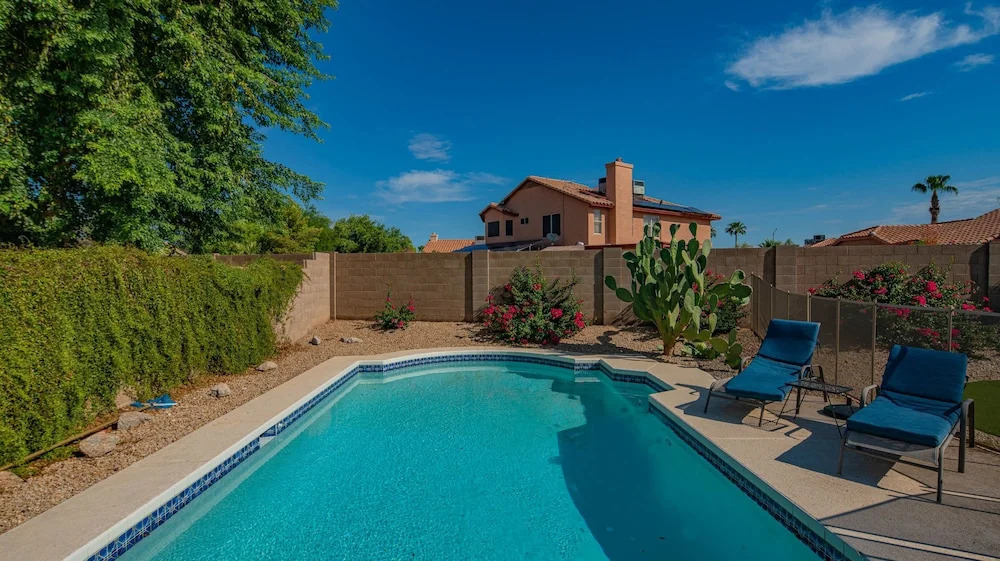 4BR Home N. Scottsdale by WanderJaunt