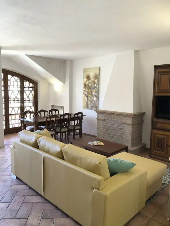 Entire House With Panoramic Views and use of Pool