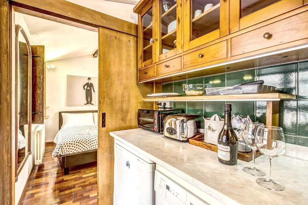 Apartment With one Bedroom in Roma, With Wifi