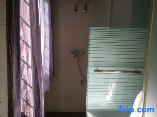 Yong'an Yijia Hotel