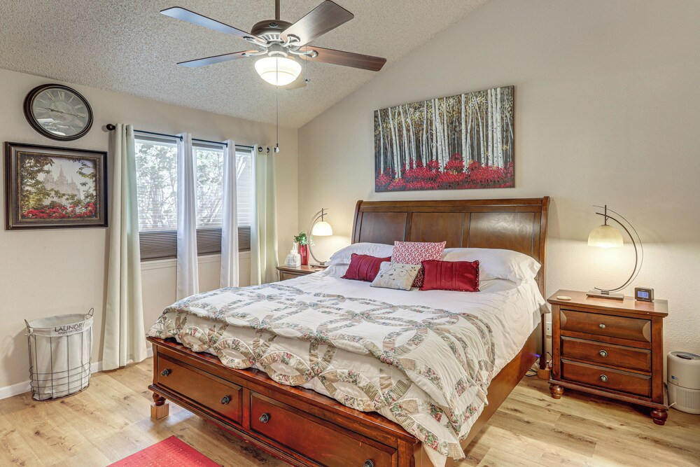Walk to Golf & Trails! 'aspen House' in Flagstaff