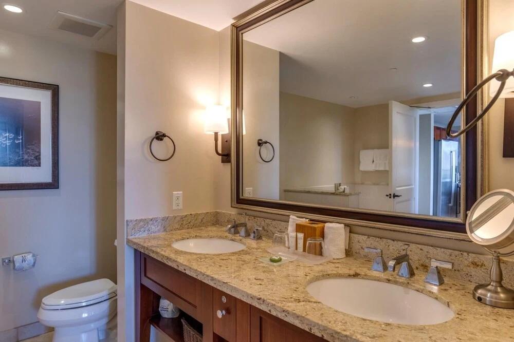 K B M Resorts- Hkk-816 Over-sized 1bdrm, 690 sq. Ft., Easy Pool and Beach Access, Remodeled!