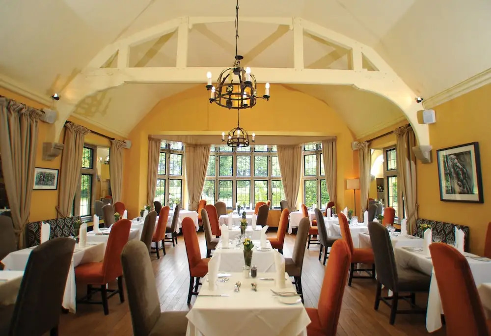 The Hare & Hounds Hotel