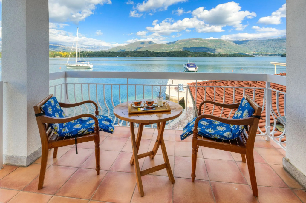 Apart-hotel Villa Lav