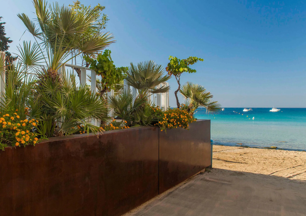 Calapetra Resort