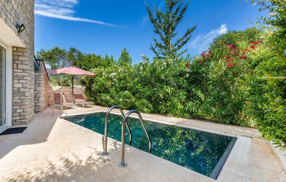 Pet Friendly Home In Fazana