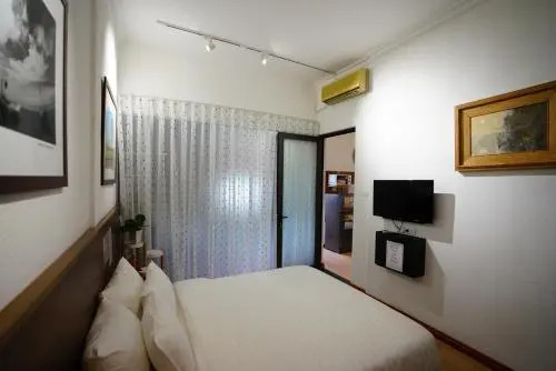 Elegant Studio Yet Kieu