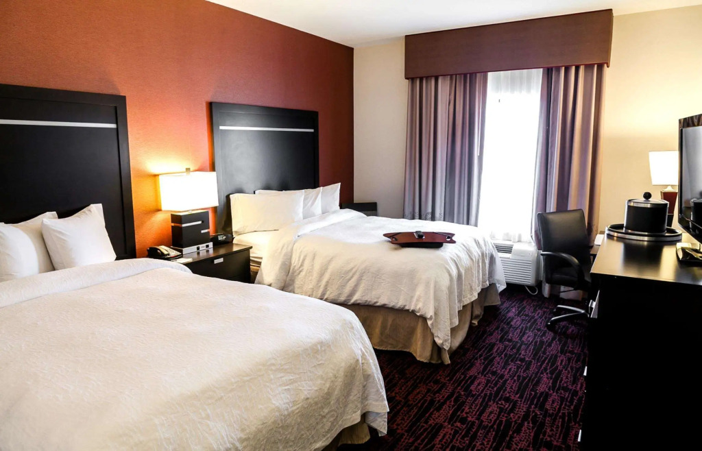 Hampton Inn and Suites Tulsa Central