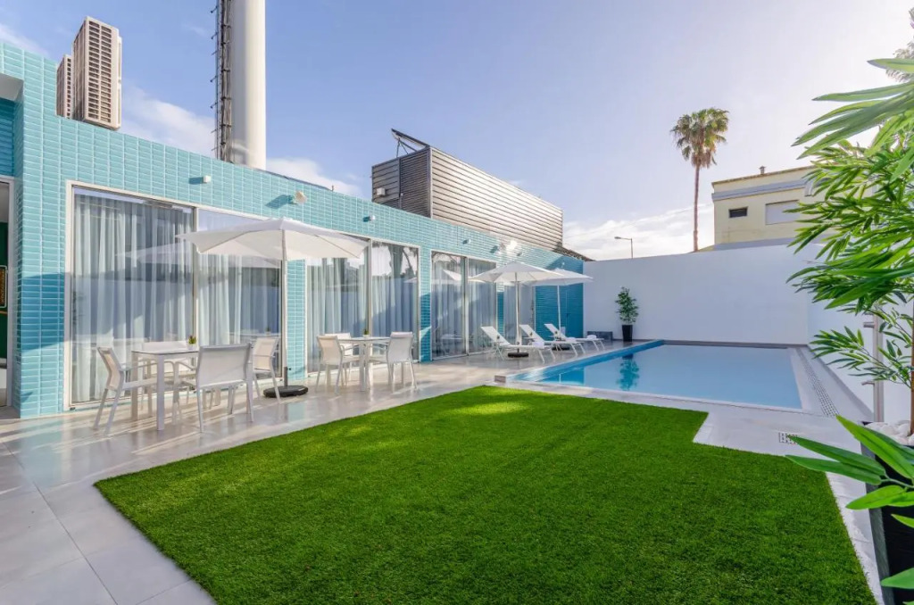 2M BOUTIQUE HOTEL