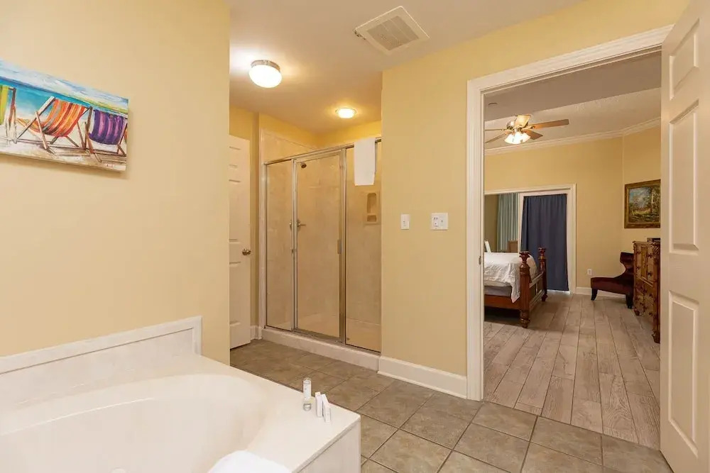 Phoenix West 1605 3 Bedroom Condo