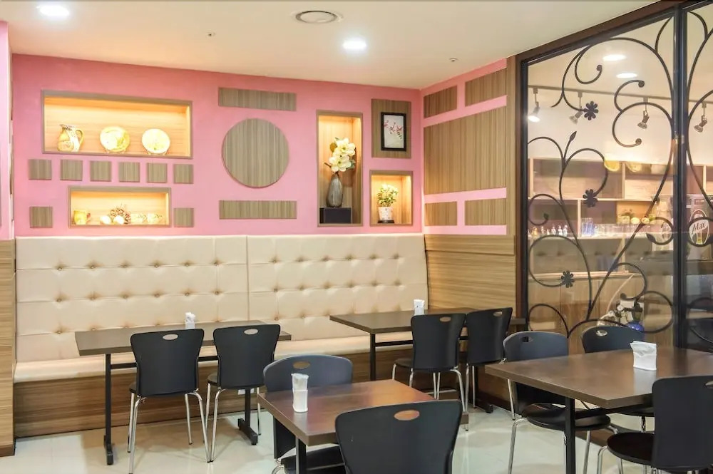 Jm Hotel