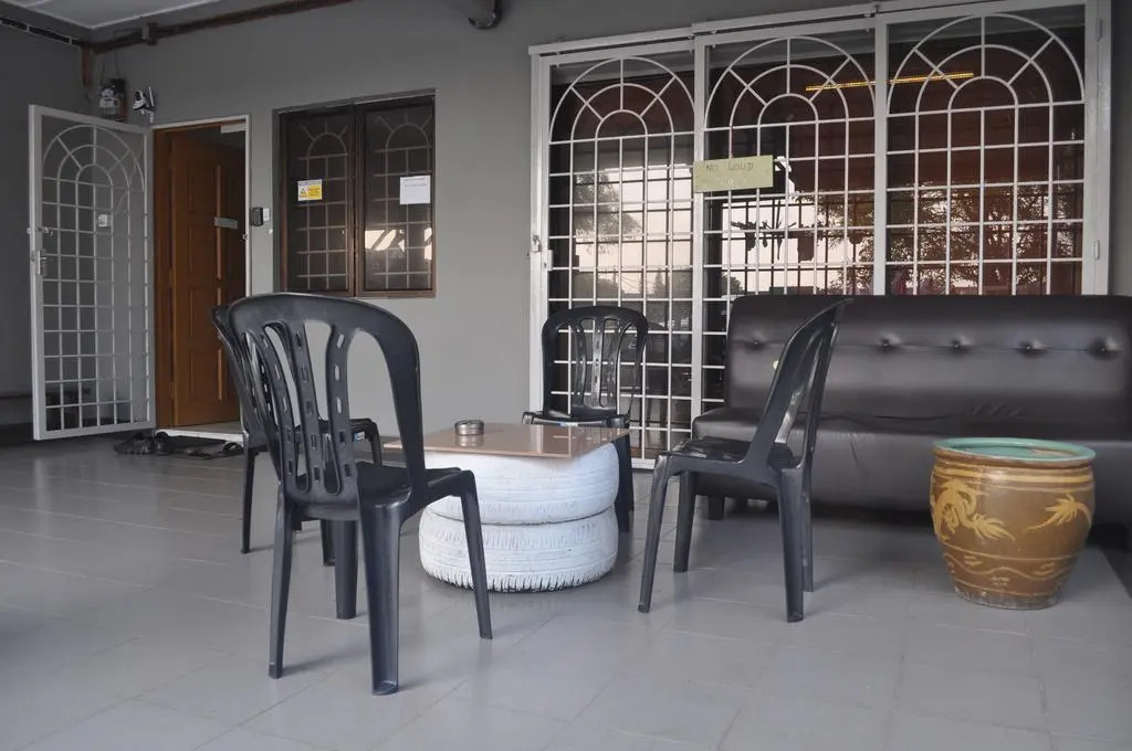 Home Guesthouse