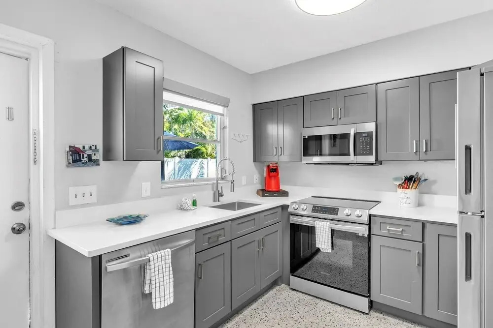 Barefoot Bungalow 2 Bedroom Home