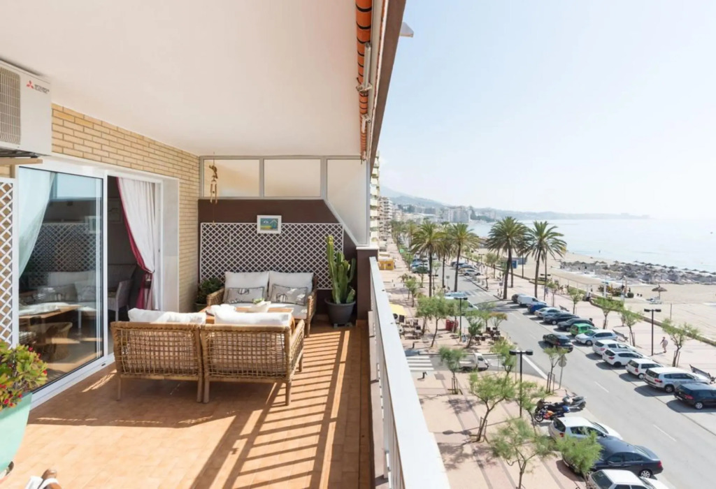 MalagaSuite Palm Beach Fuengirola