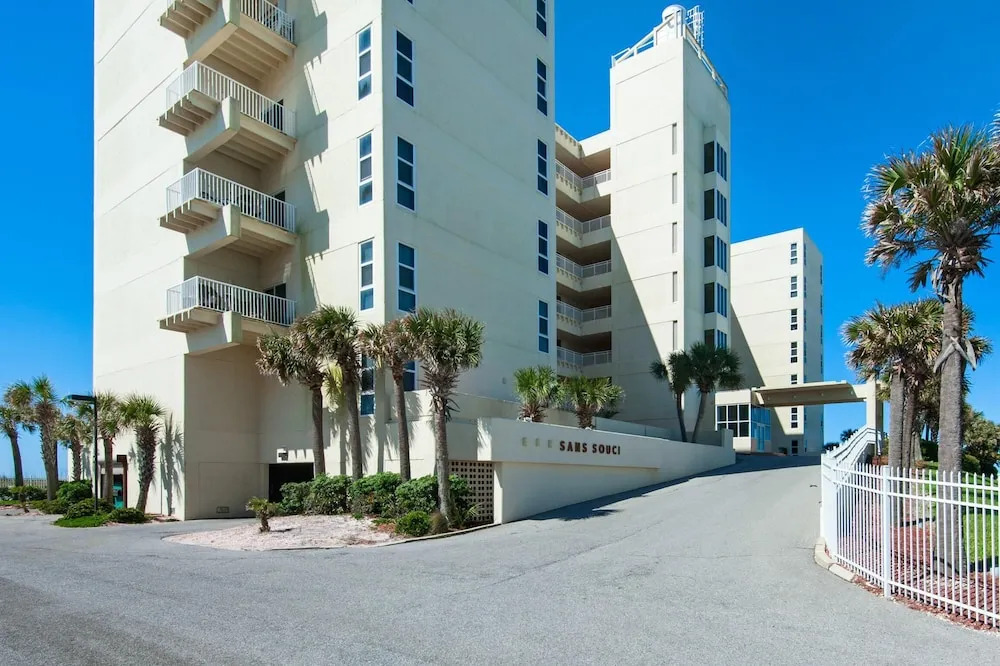 Sans Souci Unit 405