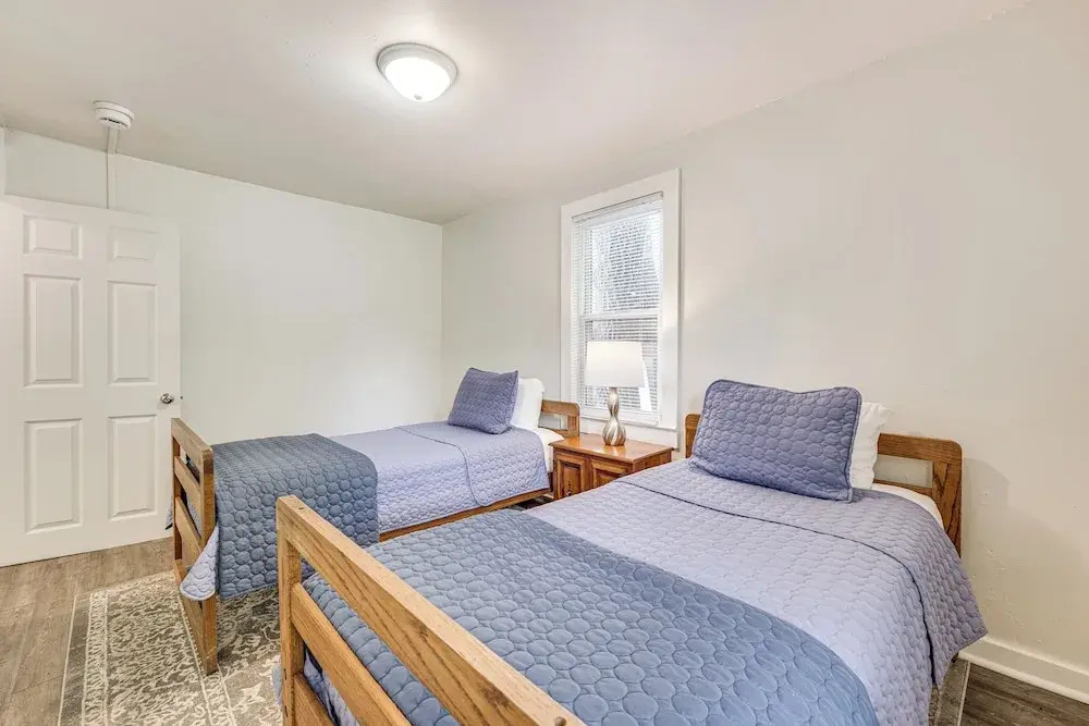Walk to Dtwn Branson: Pet-friendly Home!