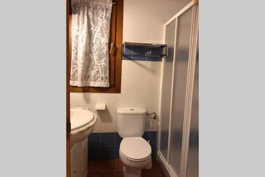 Apartamento La Bañera, a 25 km de Ordesa