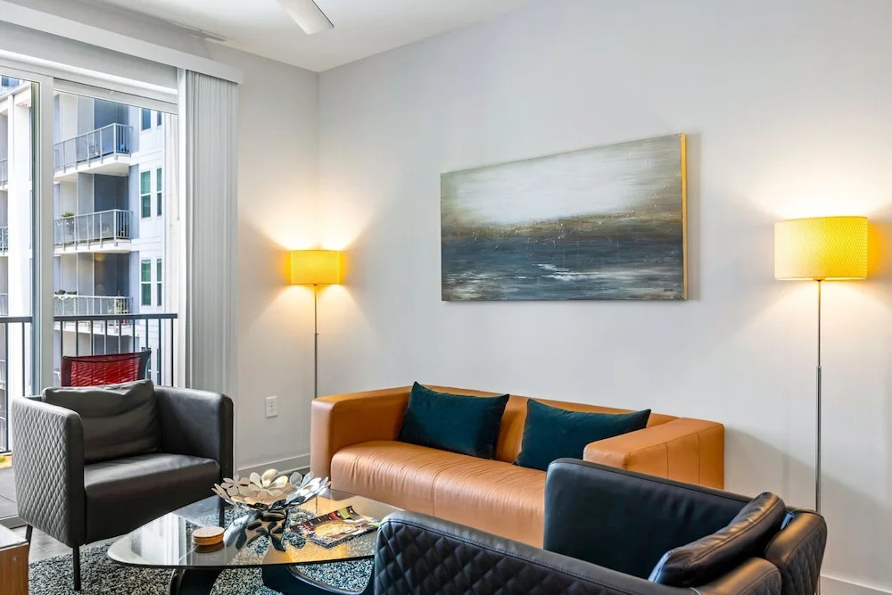 Spectacular Suite 1BR 1BA Apt I - Includes Bi-weekly Cleanings Linen Change