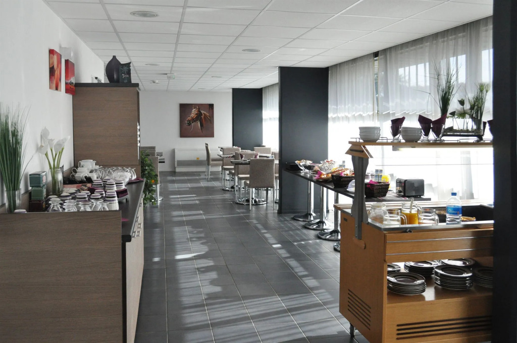 Alezan Hôtel & Résidence