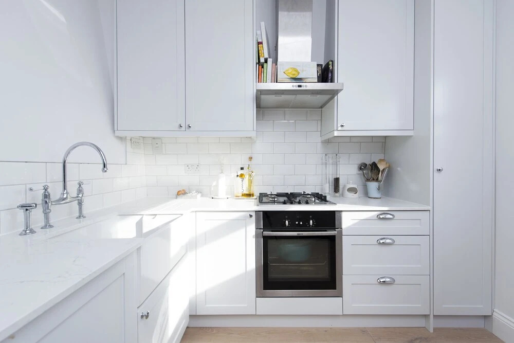 Beautiful 2BR Split Level Fulham Apartment