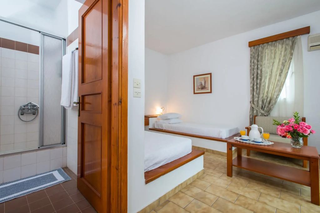 Hotel Delfinia