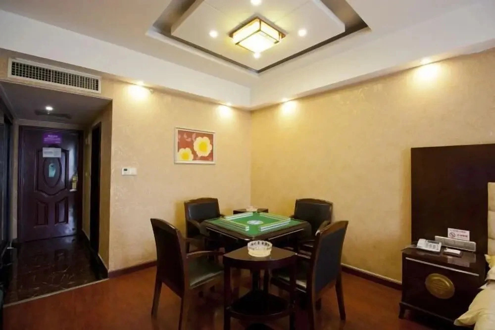 Dongdu Hotel