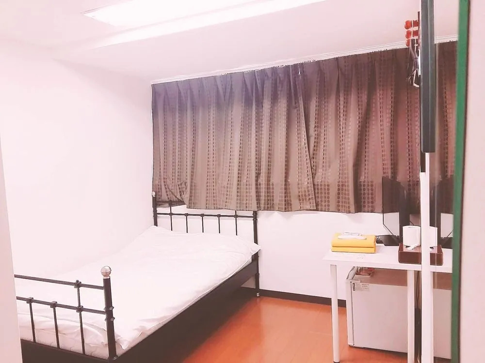 Shinjuku East Hotel