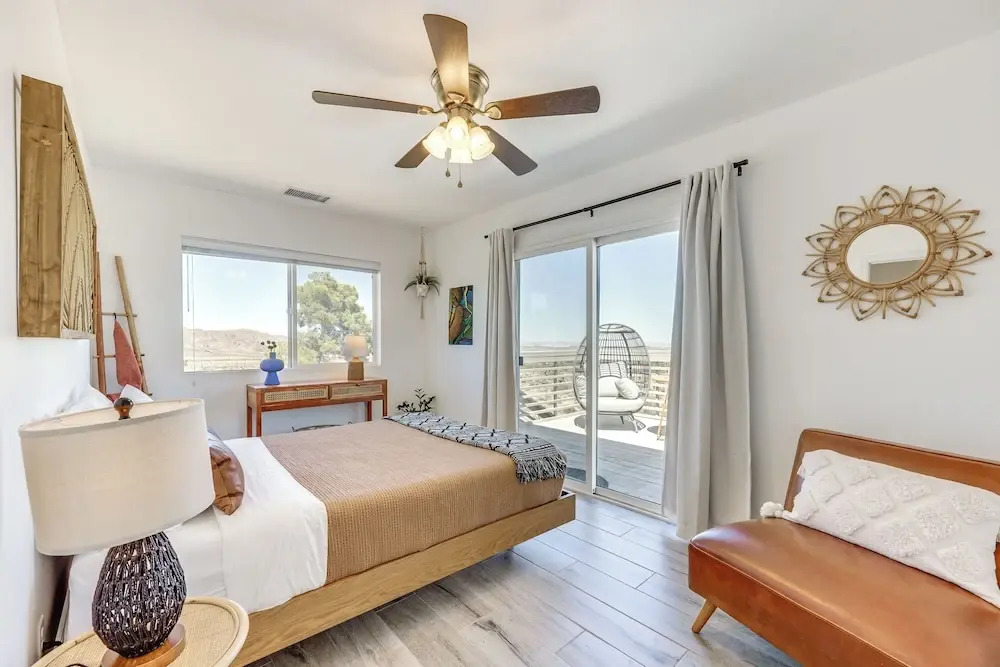 High-desert Home w/ Hot Tub & Cowboy Pool