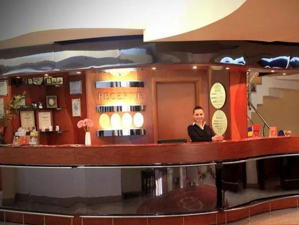 Hotel Opal
