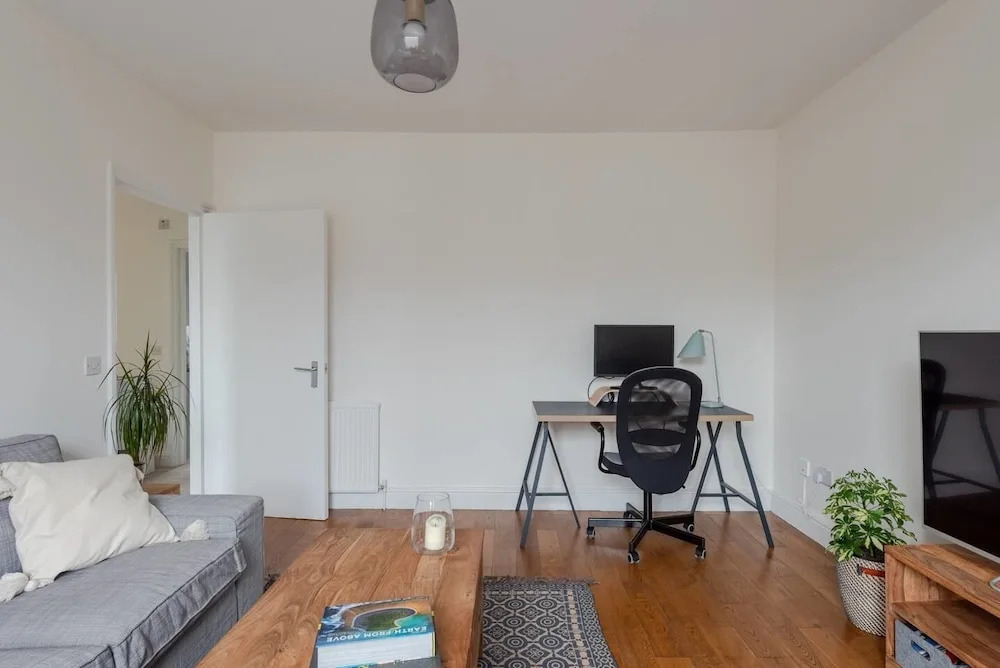 Light And Spacious 1 Bed Flat, Brixton