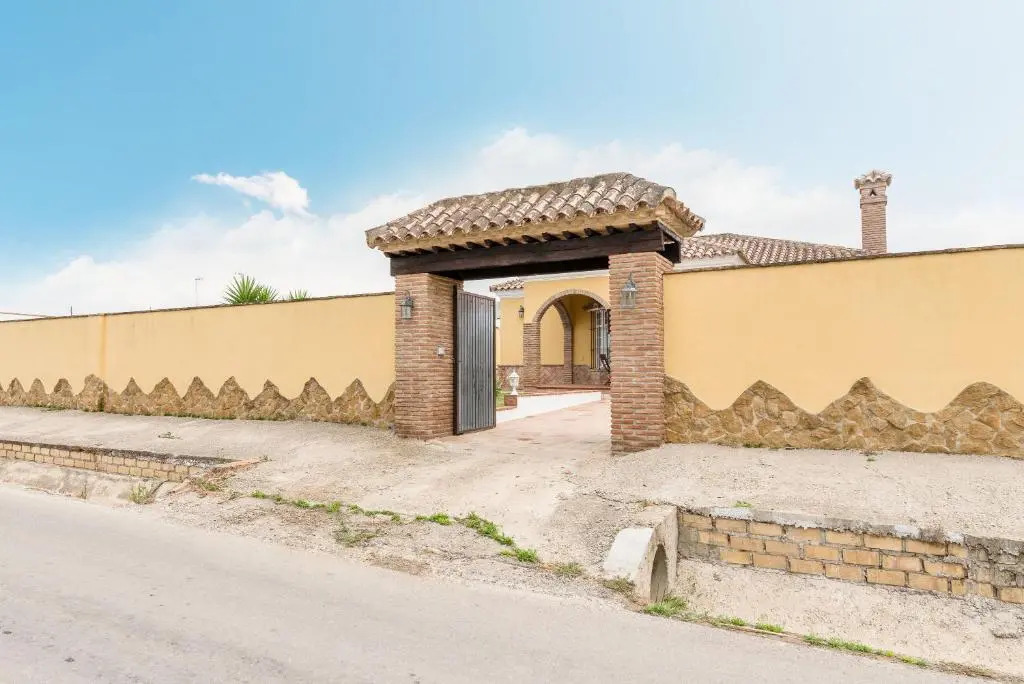 Casa Familiar La Lobita 1