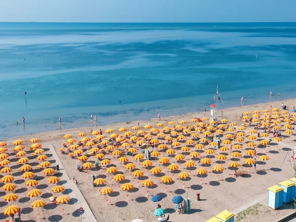 Adorable Seaview Flat at Grado Pineta