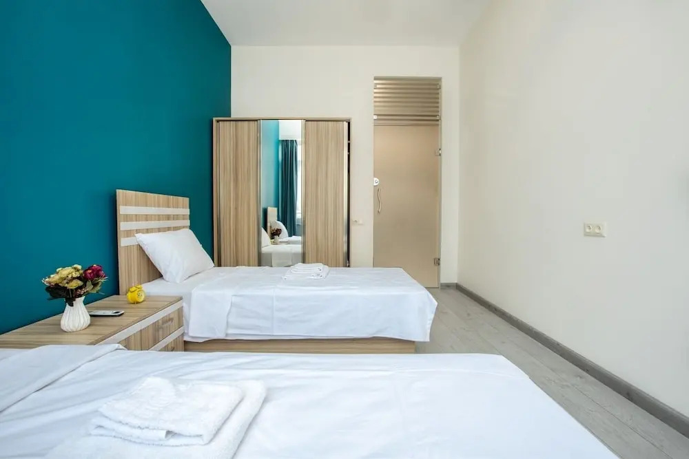 Stay Inn на ул. Екмалян