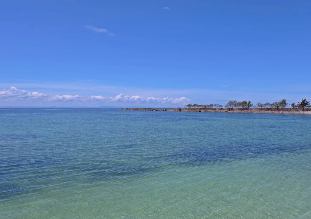 Cordova Reef Village Resort