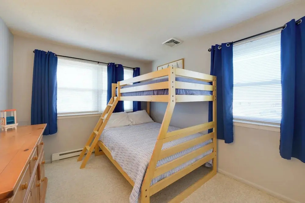 Brigantine Condo w/ Gas Grill - Walk to Beach!