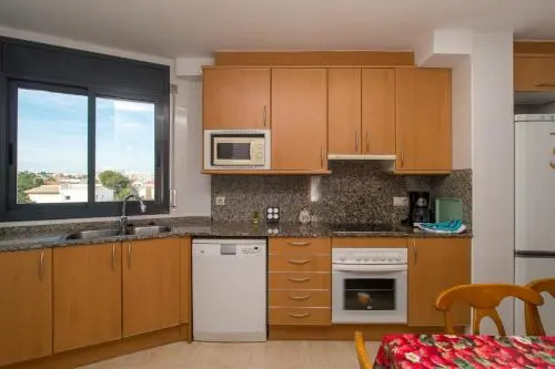 Costabravaforrent Balco 2