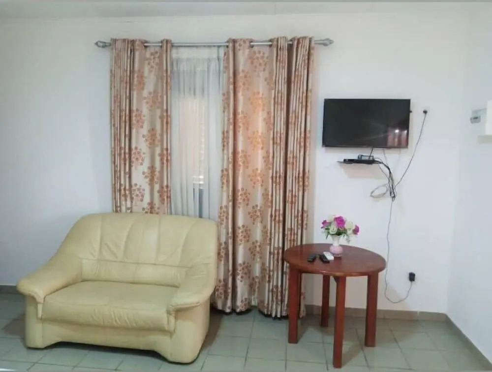 Emergence Djouda Hotel