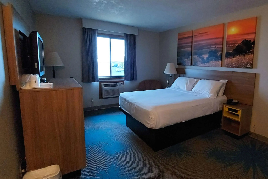 Days Inn by Wyndham Willmar