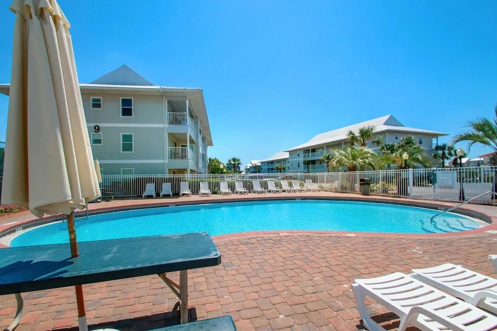 Beachside Villas 912- 30A Sun & Fun
