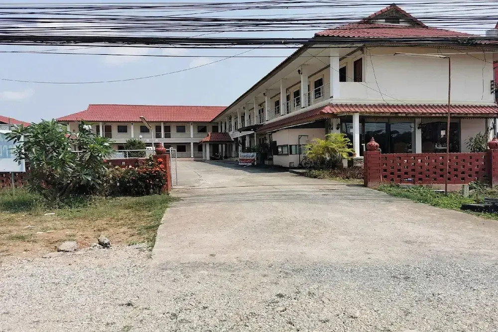 Songsak Phayao