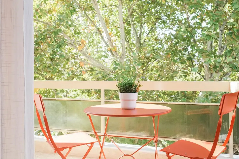Absolute 2BR Apartment